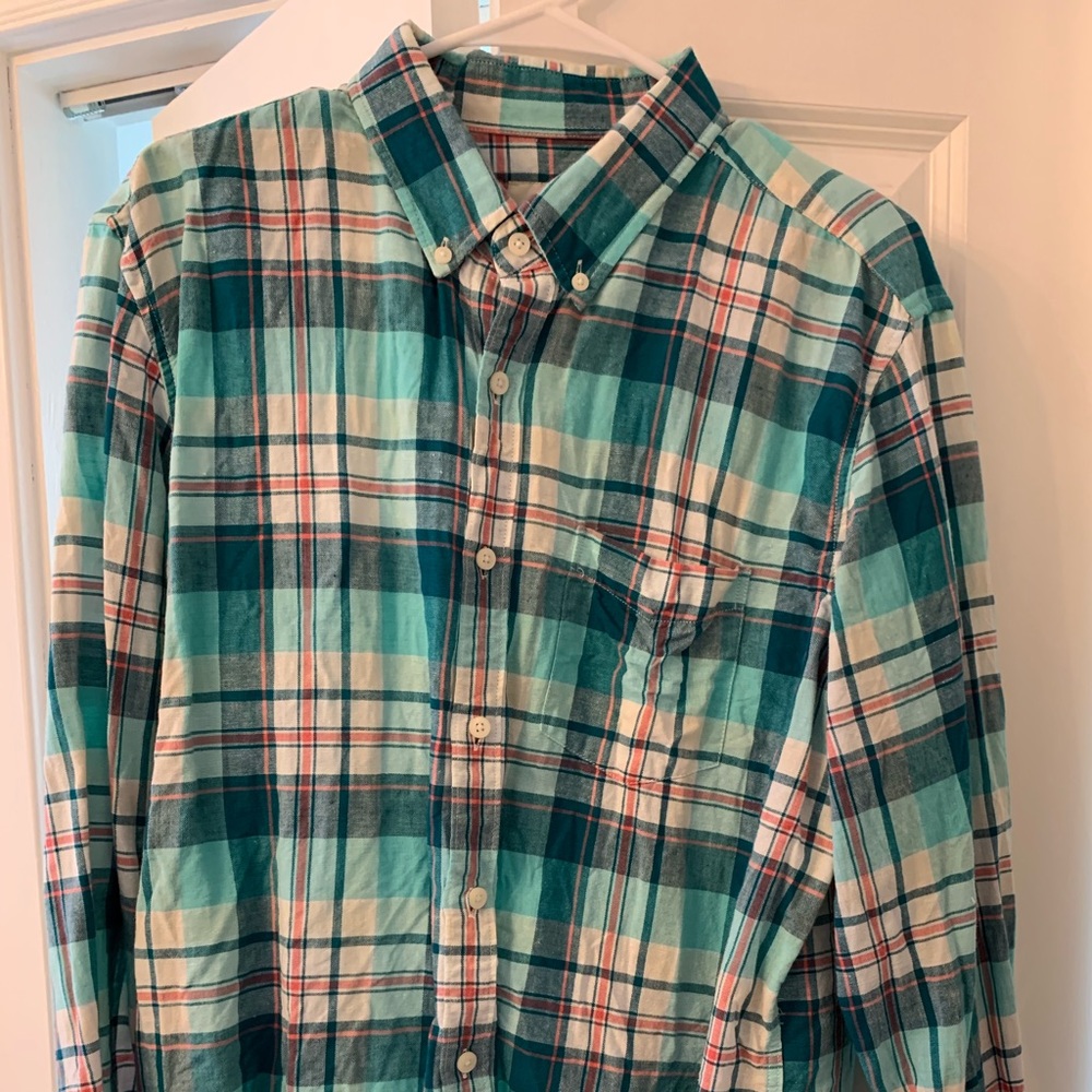 American Eagle Linen Large Button-up Shirt